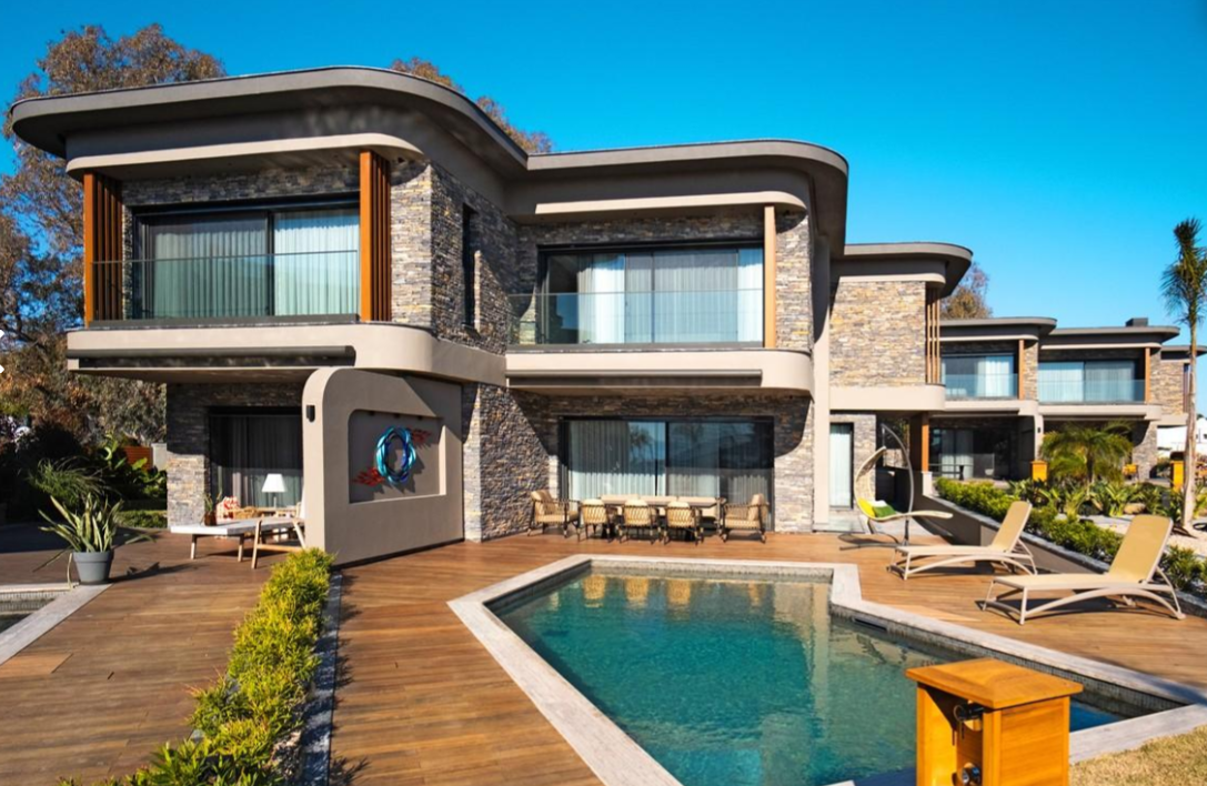ONNO MARE / SEA FRONT VILLAS